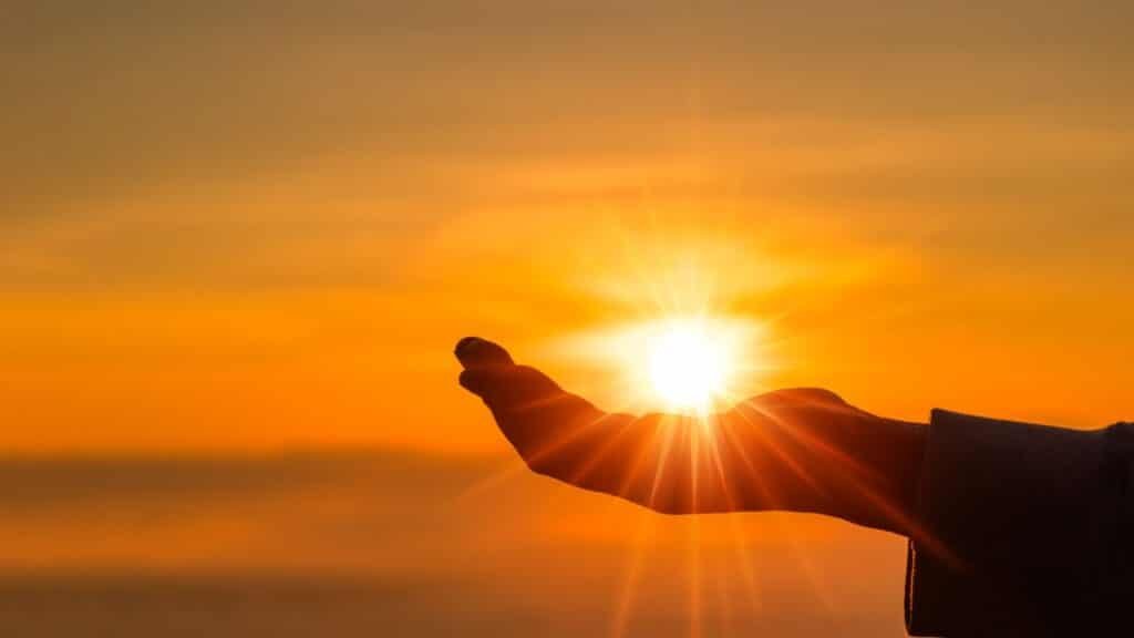 Conheça a Oração Universal ao Espírito Santo