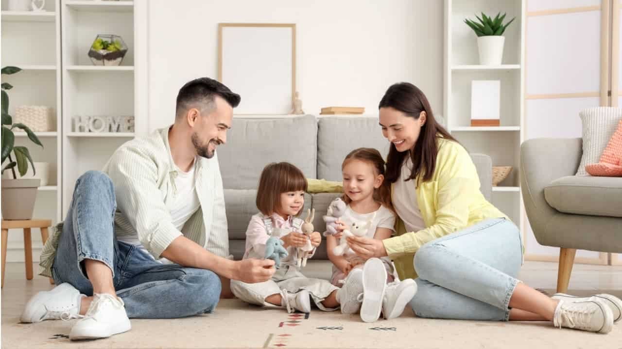 Confira 4 orações de proteção para fazer com a família - Notícias sobre Astrologia, Signos e muito mais!