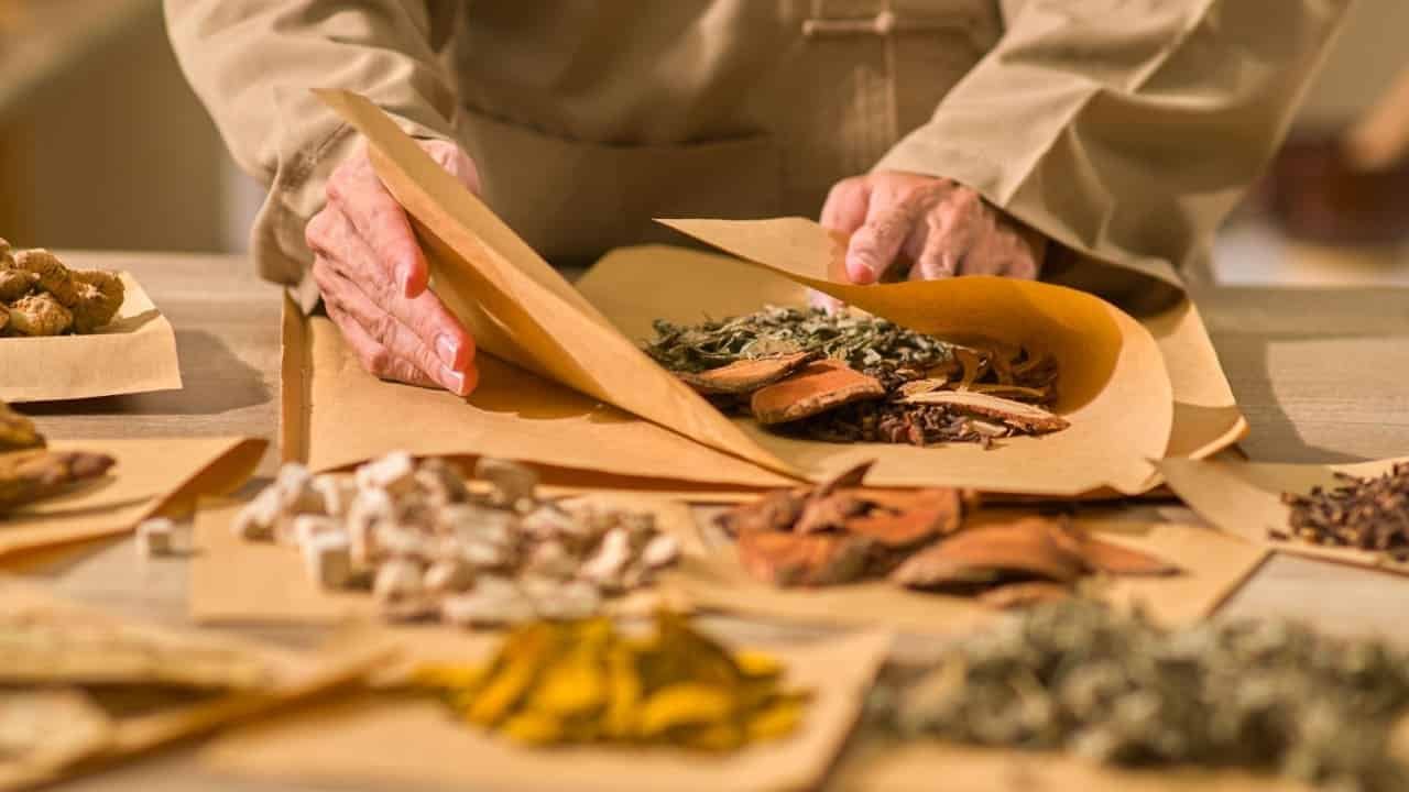 Aprenda a fazer seu amuleto de proteção em casa - Notícias sobre Astrologia, Signos e muito mais!