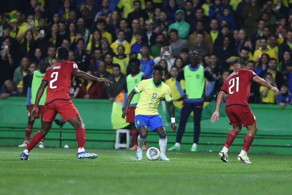 Brasil tem sequência invicta contra o Equador nas Eliminatórias