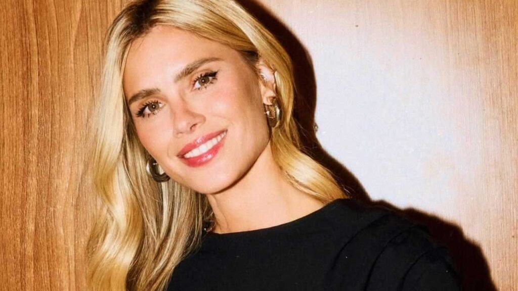 Carolina Dieckmmann altera nome com ajuda da numerologia: entenda